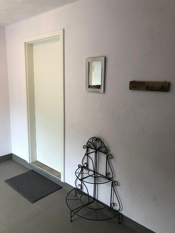 Charmante Ferienwohnungen Auf Reitstall Wasserburg Anstel - Ein Ort Zum Wohlfuehlen Und Entspannen Rommerskirchen Екстериор снимка