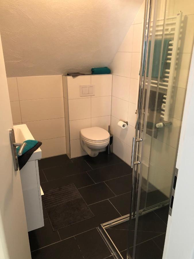 Charmante Ferienwohnungen Auf Reitstall Wasserburg Anstel - Ein Ort Zum Wohlfuehlen Und Entspannen Rommerskirchen Екстериор снимка